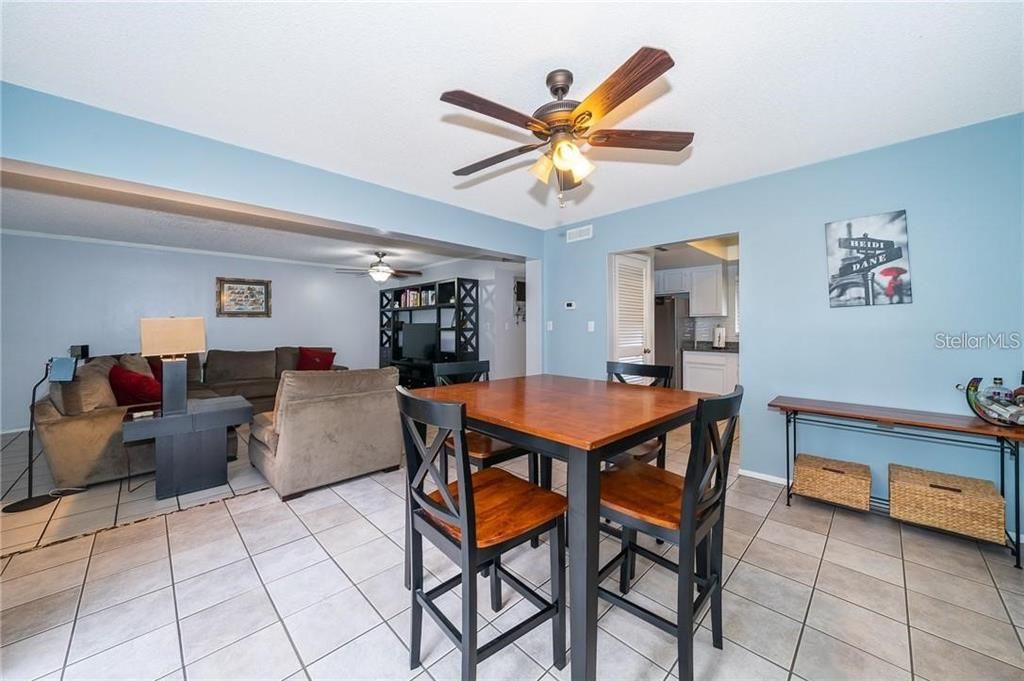 For Sale: $249,900 (3 beds, 2 baths, 1580 Square Feet)