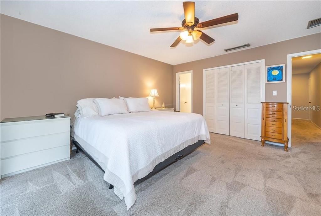 For Sale: $249,900 (3 beds, 2 baths, 1580 Square Feet)