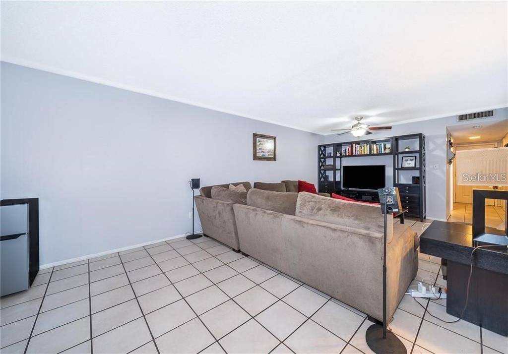 For Sale: $249,900 (3 beds, 2 baths, 1580 Square Feet)
