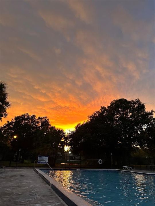 For Sale: $249,900 (3 beds, 2 baths, 1580 Square Feet)