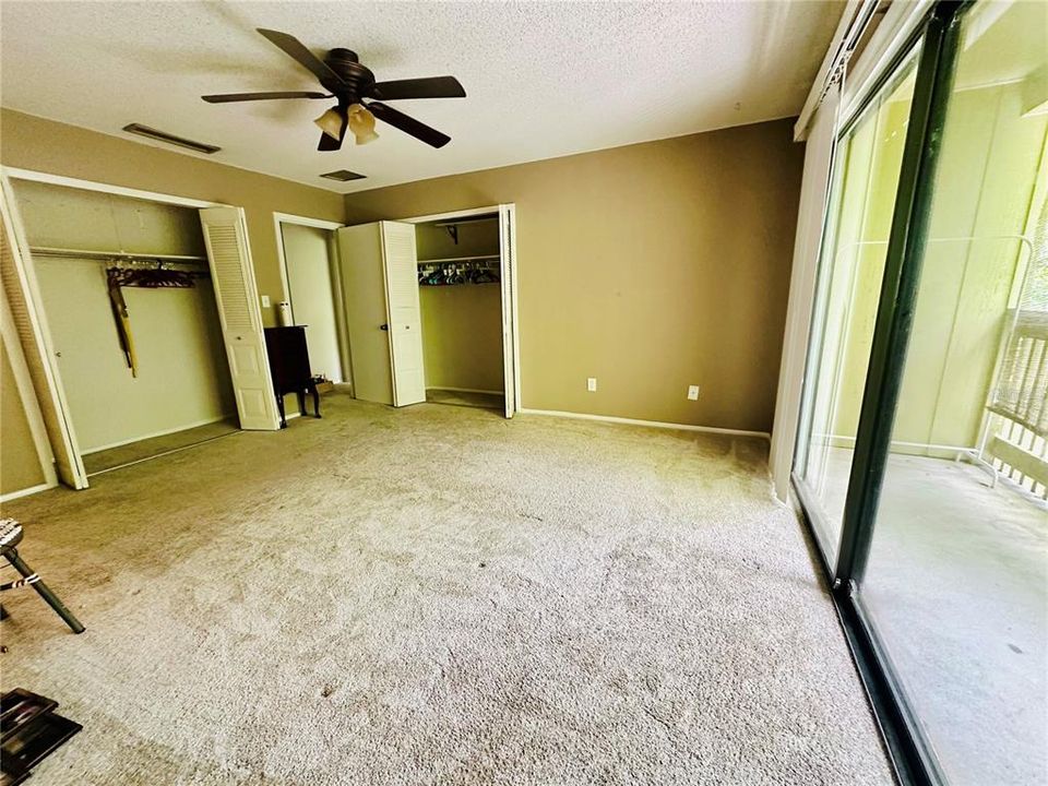 For Sale: $249,900 (3 beds, 2 baths, 1580 Square Feet)