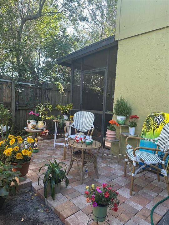 For Sale: $249,900 (3 beds, 2 baths, 1580 Square Feet)