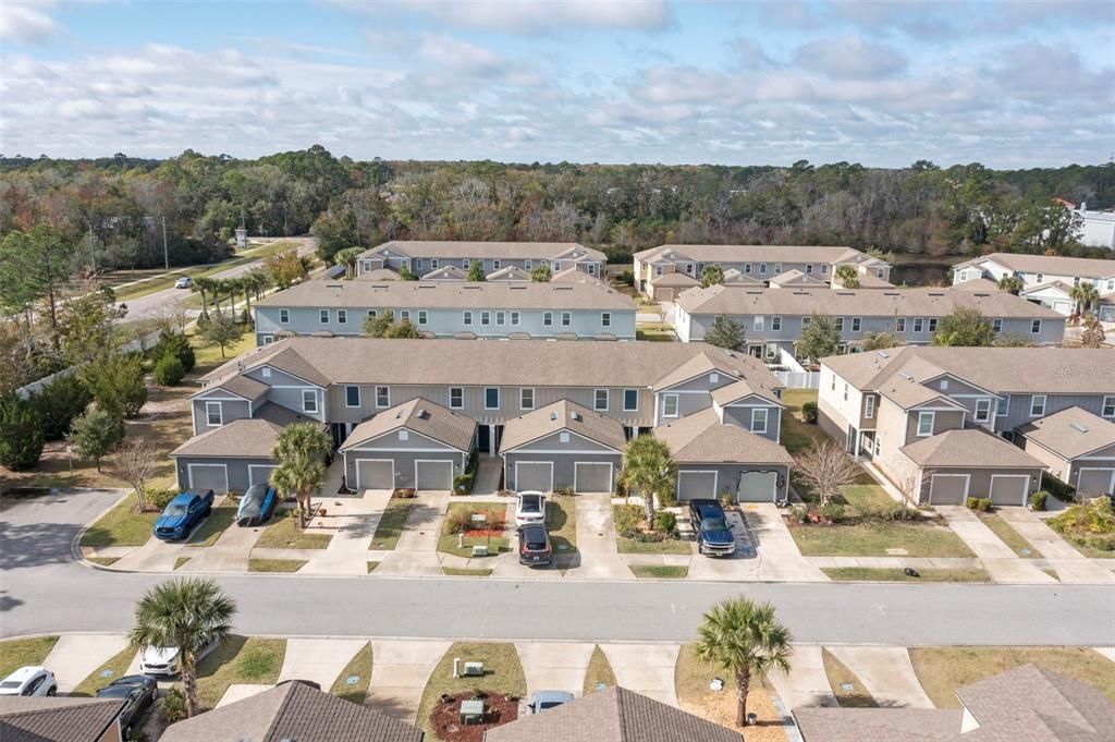 For Sale: $225,000 (2 beds, 2 baths, 1211 Square Feet)