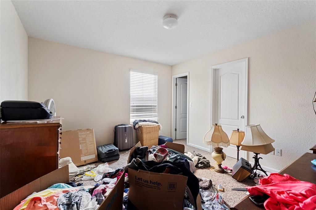 For Sale: $225,000 (2 beds, 2 baths, 1211 Square Feet)