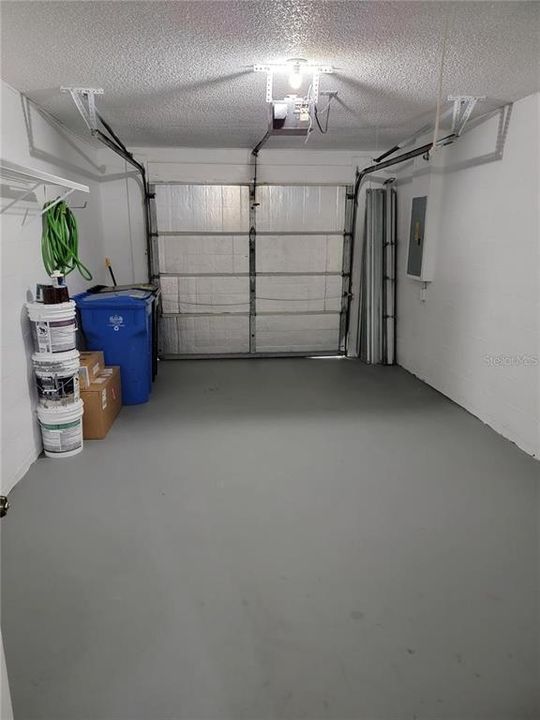 合同活跃: $1,750 (2 贝兹, 2 浴室, 1166 平方英尺)