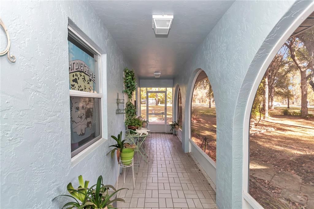 For Sale: $420,000 (3 beds, 2 baths, 2424 Square Feet)