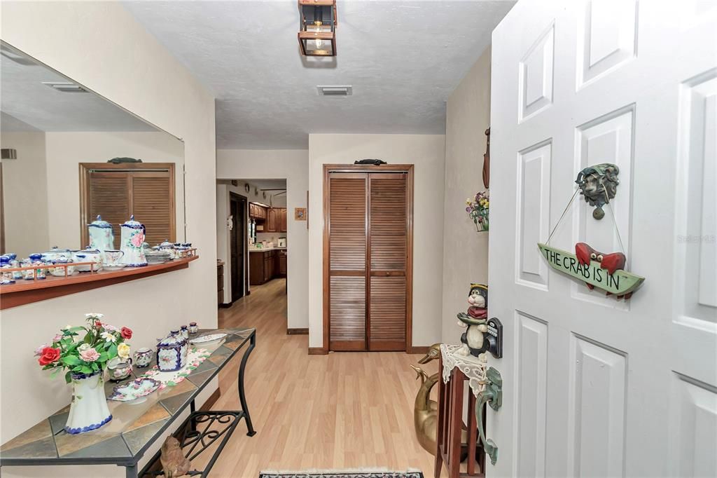 For Sale: $420,000 (3 beds, 2 baths, 2424 Square Feet)