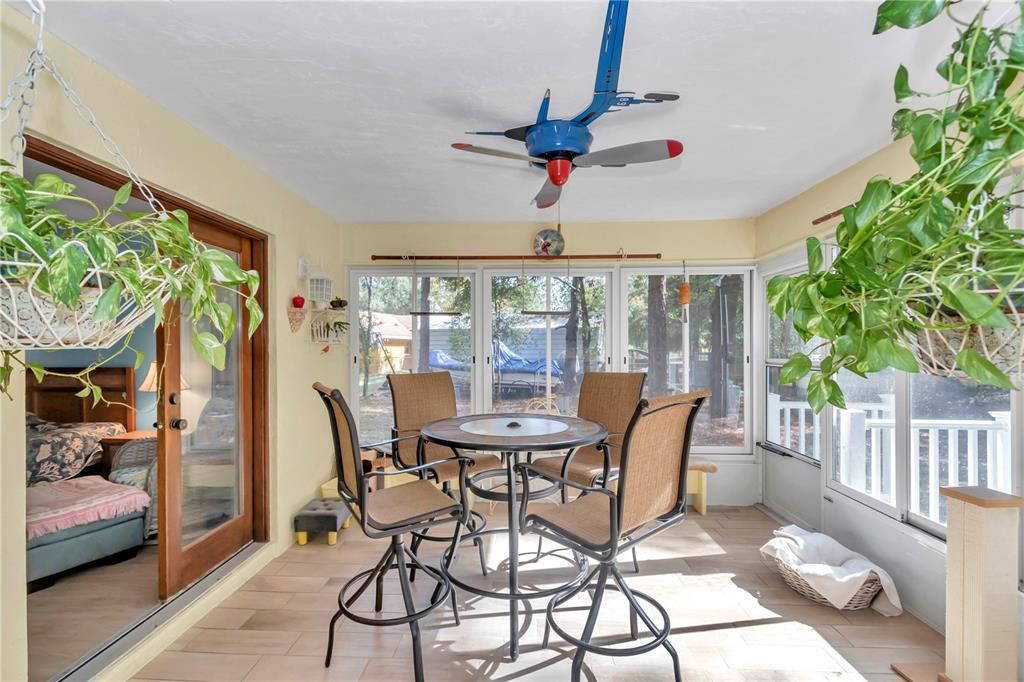 For Sale: $420,000 (3 beds, 2 baths, 2424 Square Feet)