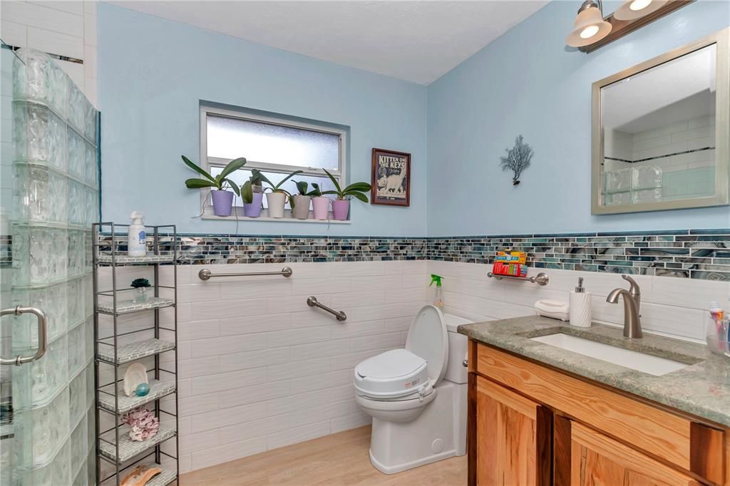 For Sale: $420,000 (3 beds, 2 baths, 2424 Square Feet)