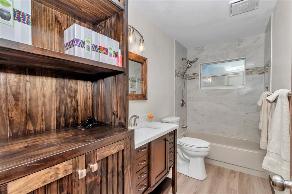 For Sale: $420,000 (3 beds, 2 baths, 2424 Square Feet)