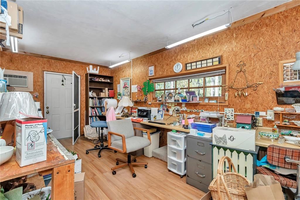 For Sale: $420,000 (3 beds, 2 baths, 2424 Square Feet)