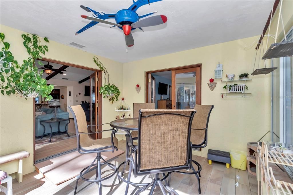 For Sale: $420,000 (3 beds, 2 baths, 2424 Square Feet)