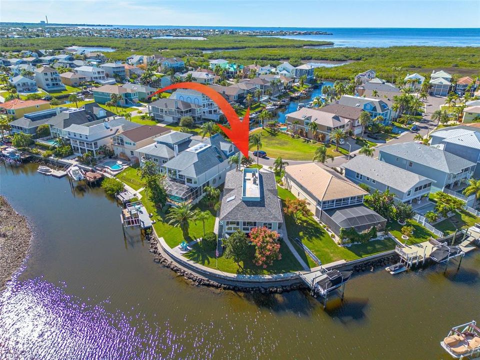 For Sale: $849,900 (3 beds, 2 baths, 2220 Square Feet)