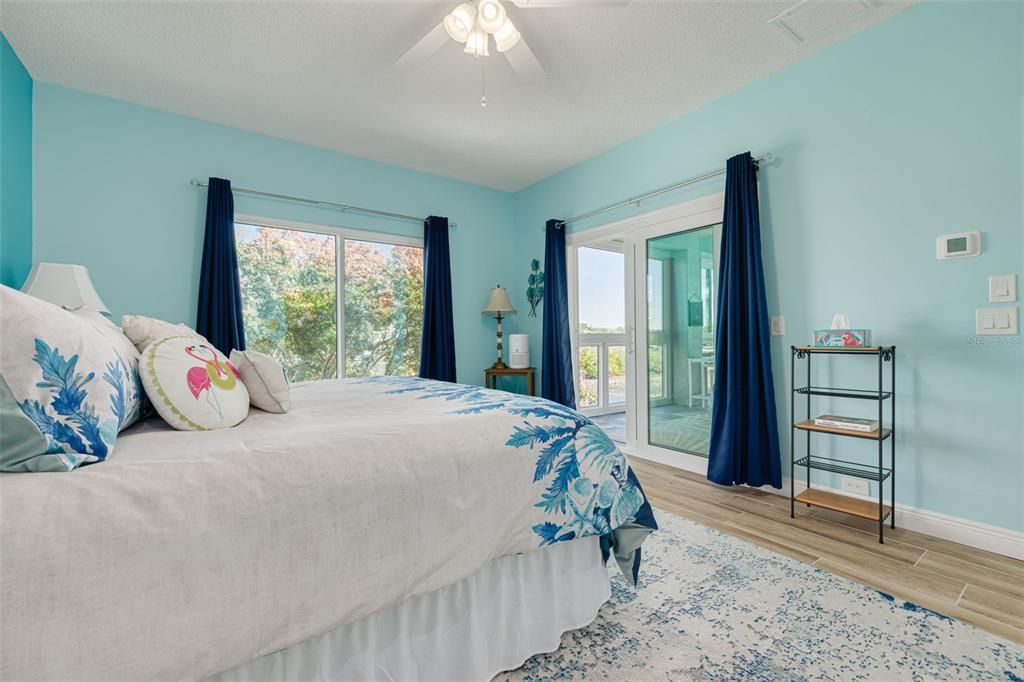 For Sale: $849,900 (3 beds, 2 baths, 2220 Square Feet)