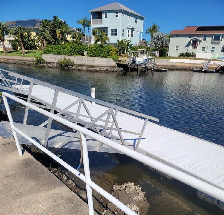 For Sale: $849,900 (3 beds, 2 baths, 2220 Square Feet)