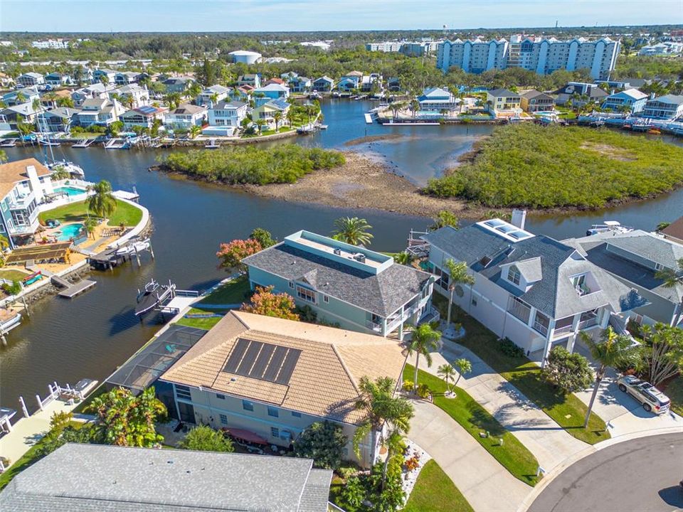 For Sale: $849,900 (3 beds, 2 baths, 2220 Square Feet)