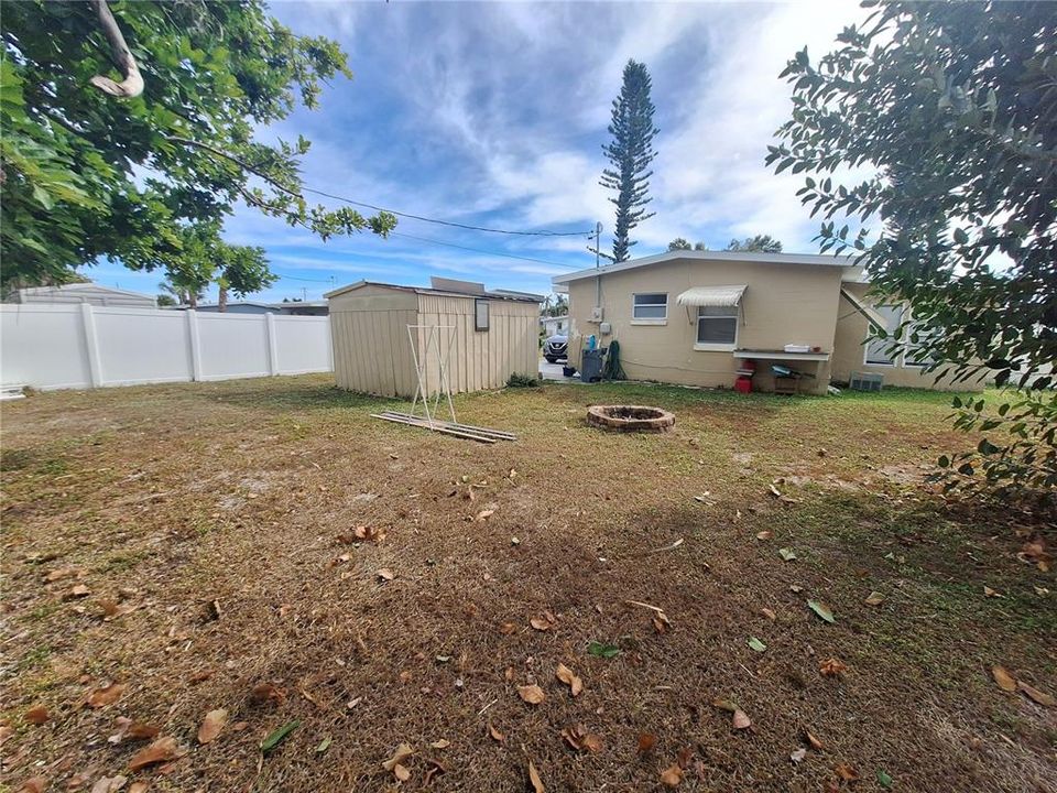 For Rent: $1,475 (2 beds, 1 baths, 678 Square Feet)