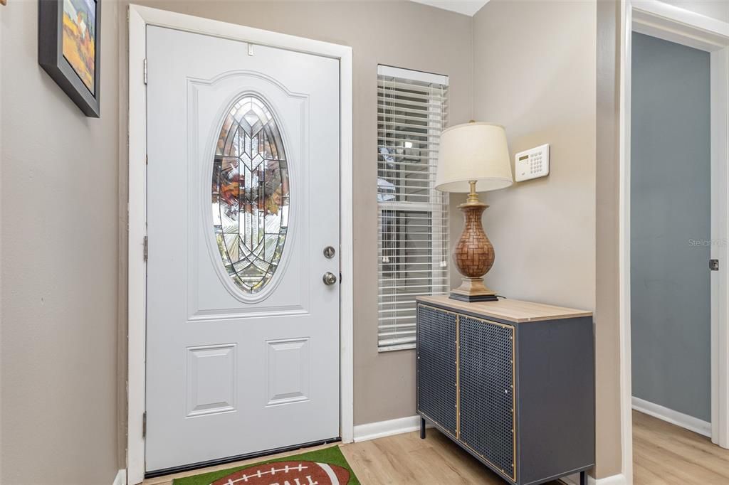 En Venta: $235,000 (2 camas, 2 baños, 1038 Pies cuadrados)