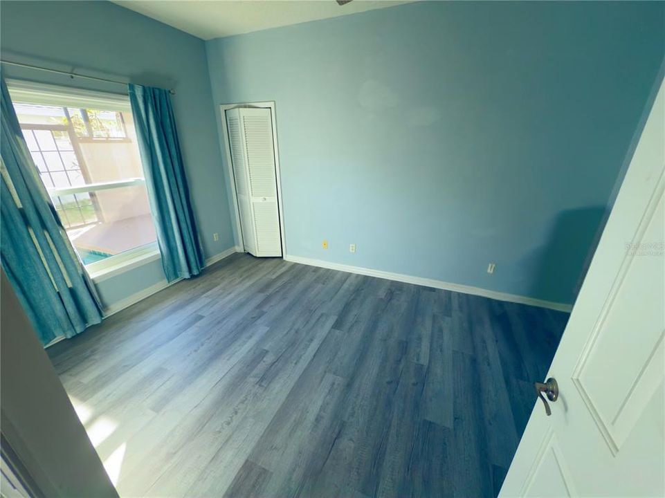 For Sale: $449,500 (3 beds, 2 baths, 2074 Square Feet)