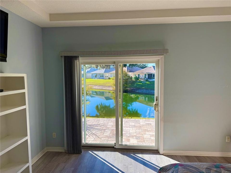 For Sale: $449,500 (3 beds, 2 baths, 2074 Square Feet)