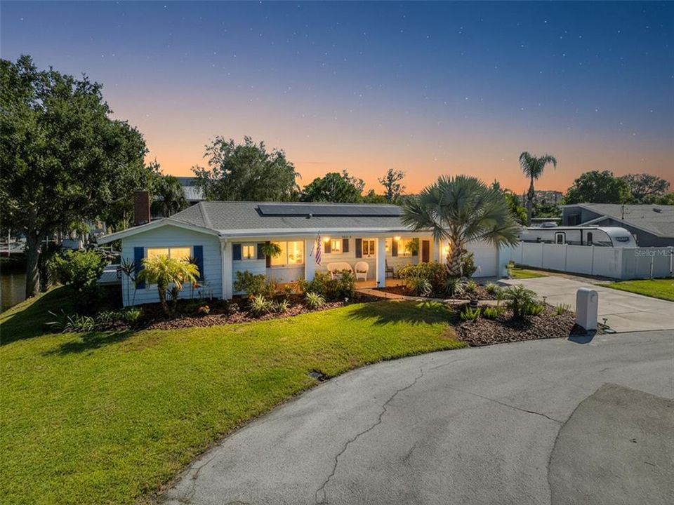 На продажу: $629,000 (3 спален, 2 ванн, 1928 Квадратных фут)