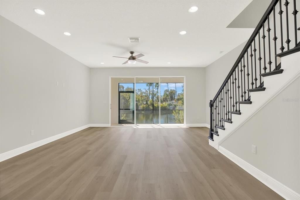 En Venta: $519,900 (3 camas, 2 baños, 1977 Pies cuadrados)