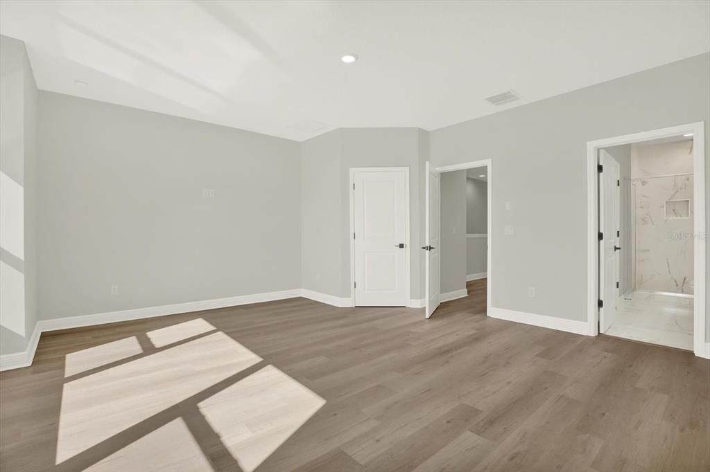 En Venta: $519,900 (3 camas, 2 baños, 1977 Pies cuadrados)