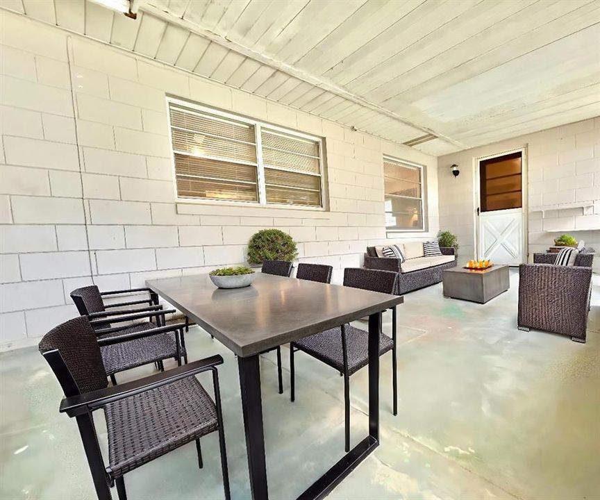 В аренду: $1,250 (2 спален, 1 ванн, 986 Квадратных фут)