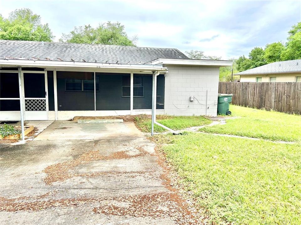 В аренду: $1,250 (2 спален, 1 ванн, 986 Квадратных фут)