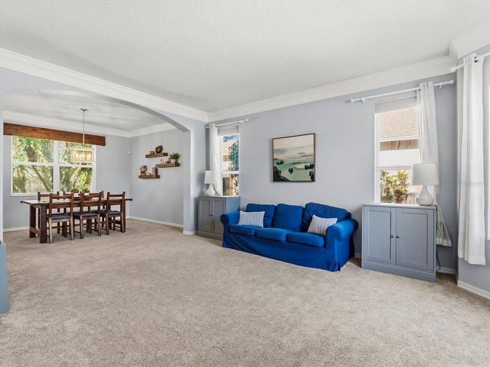 For Sale: $610,000 (4 beds, 2 baths, 2701 Square Feet)