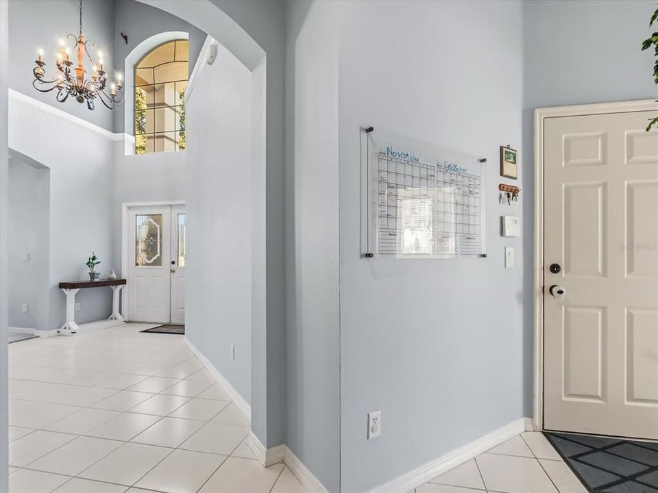 For Sale: $610,000 (4 beds, 2 baths, 2701 Square Feet)