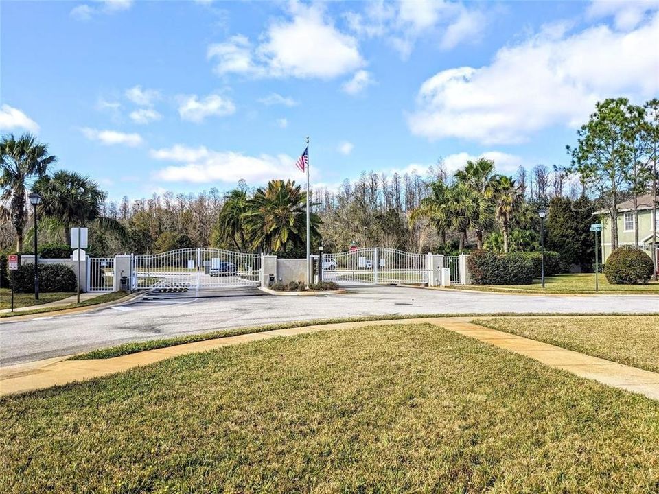 出租: $2,200 (3 贝兹, 2 浴室, 1513 平方英尺)