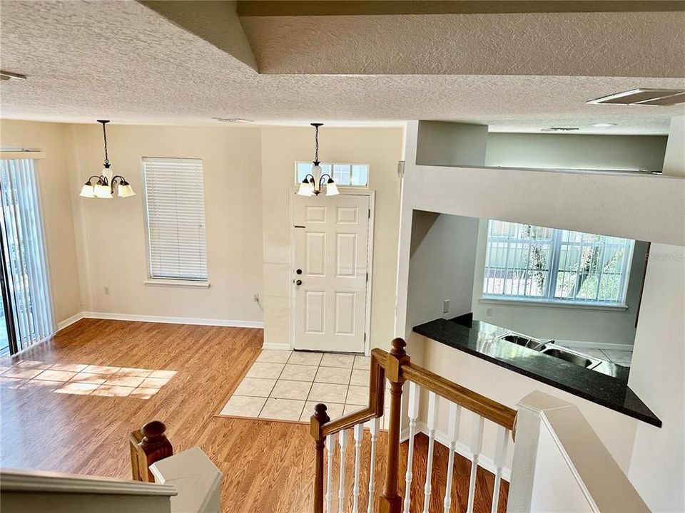 出租: $2,200 (3 贝兹, 2 浴室, 1513 平方英尺)