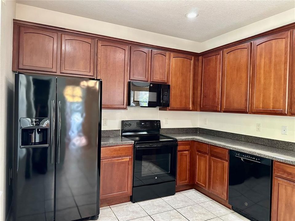 出租: $2,200 (3 贝兹, 2 浴室, 1513 平方英尺)