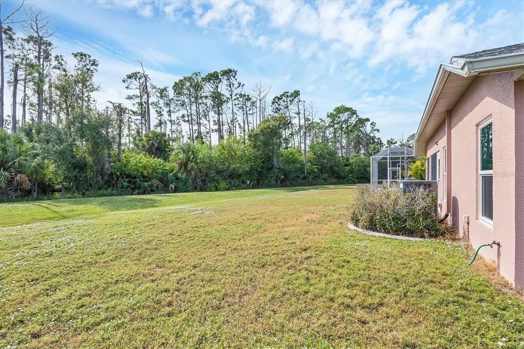 Activo con contrato: $329,000 (3 camas, 2 baños, 1833 Pies cuadrados)