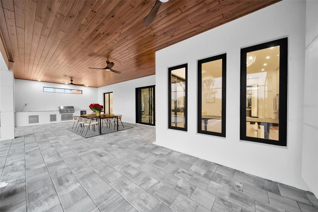 En Venta: $1,190,000 (4 camas, 3 baños, 2567 Pies cuadrados)