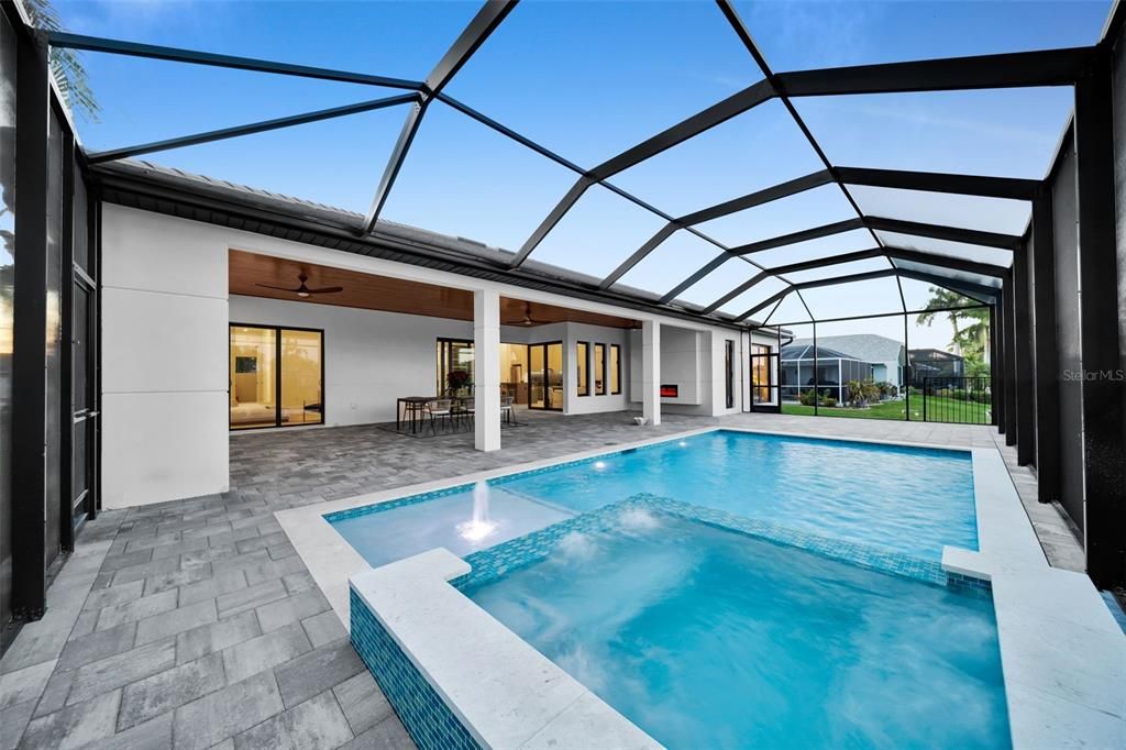 En Venta: $1,190,000 (4 camas, 3 baños, 2567 Pies cuadrados)