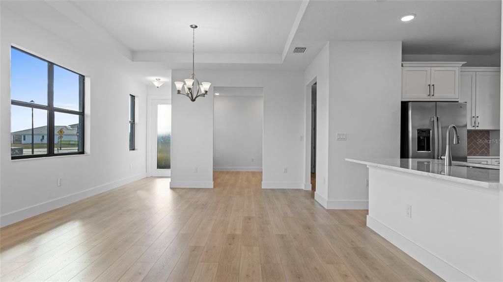 For Sale: $539,990 (2 beds, 2 baths, 1524 Square Feet)