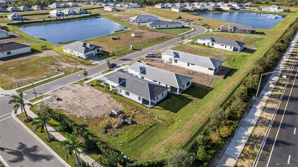 For Sale: $539,990 (2 beds, 2 baths, 1524 Square Feet)