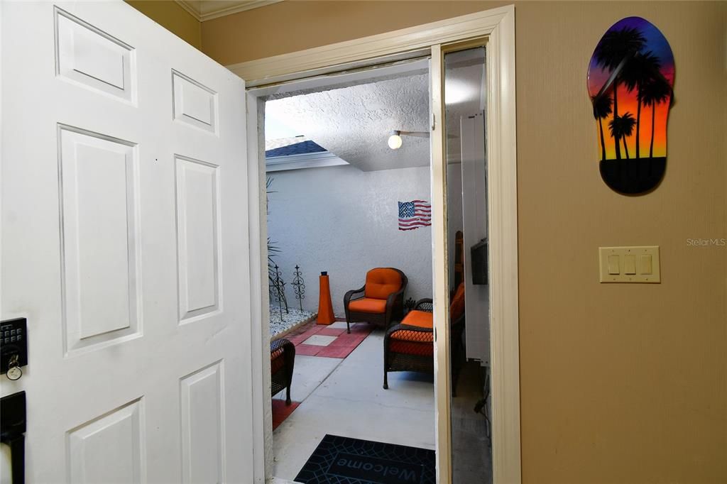 待售: $438,500 (3 贝兹, 2 浴室, 1990 平方英尺)