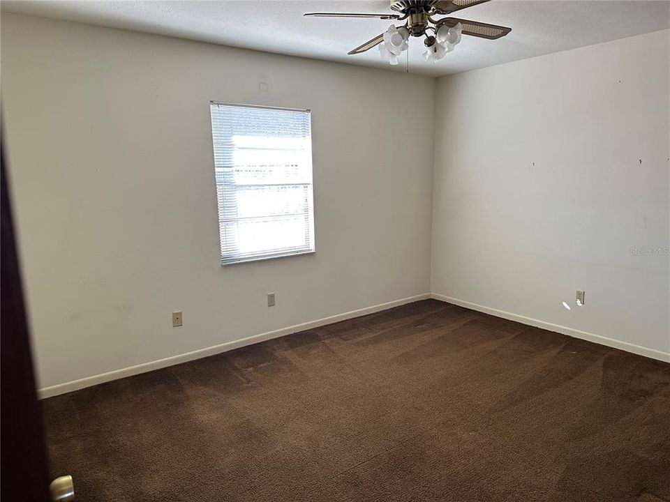 Active With Contract: $374,000 (4 beds, 2 baths, 1855 Square Feet)