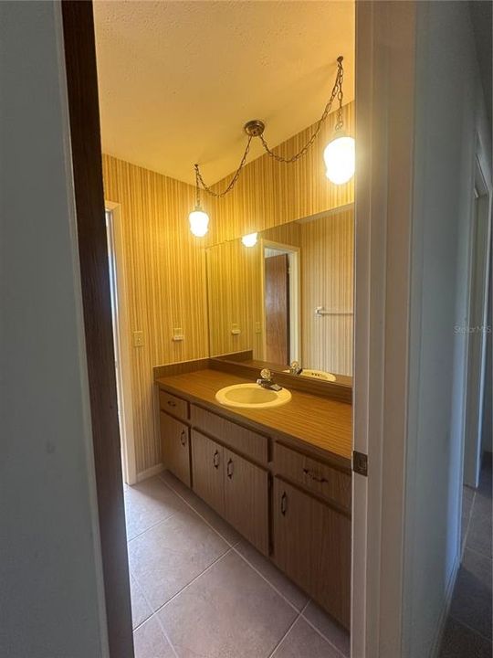 Active With Contract: $374,000 (4 beds, 2 baths, 1855 Square Feet)