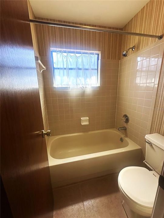 Active With Contract: $374,000 (4 beds, 2 baths, 1855 Square Feet)