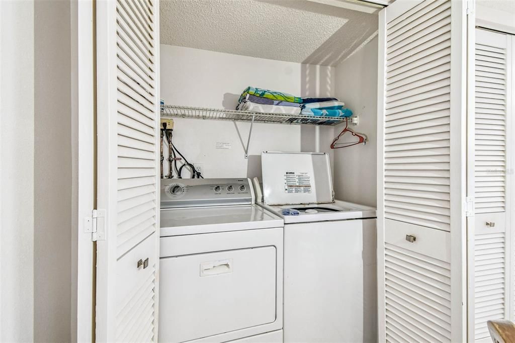 En Venta: $750,000 (2 camas, 2 baños, 1400 Pies cuadrados)