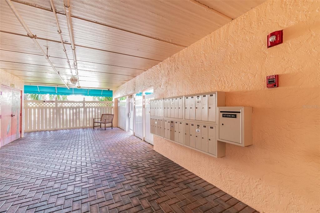 En Venta: $750,000 (2 camas, 2 baños, 1400 Pies cuadrados)