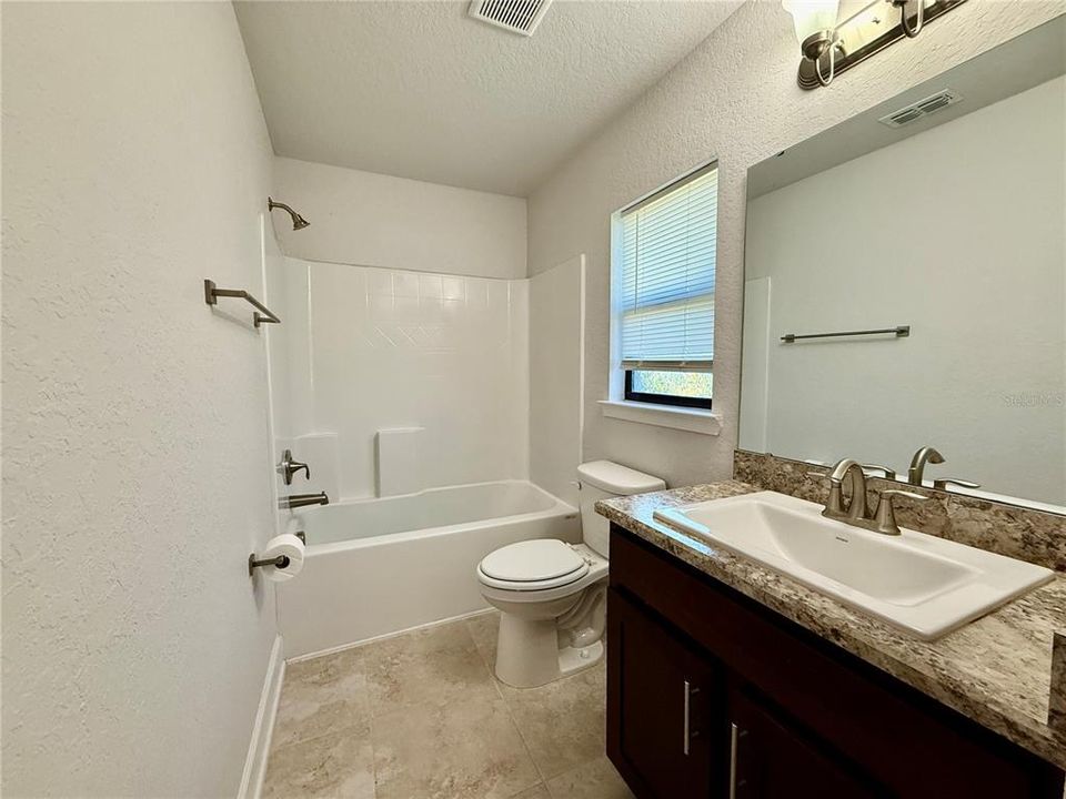 For Rent: $2,500 (4 beds, 3 baths, 2219 Square Feet)