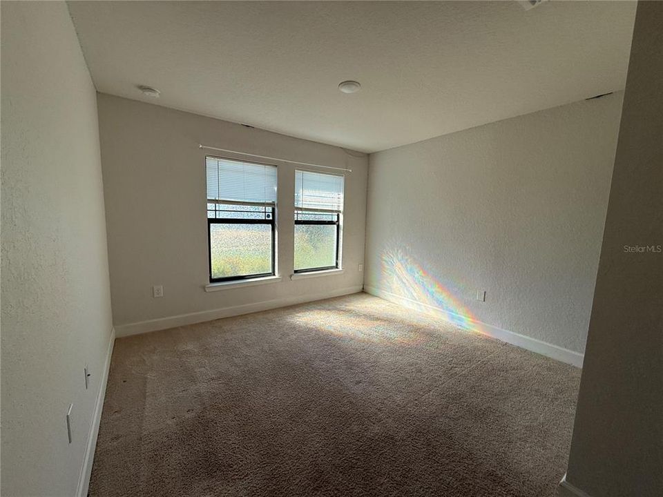 For Rent: $2,500 (4 beds, 3 baths, 2219 Square Feet)