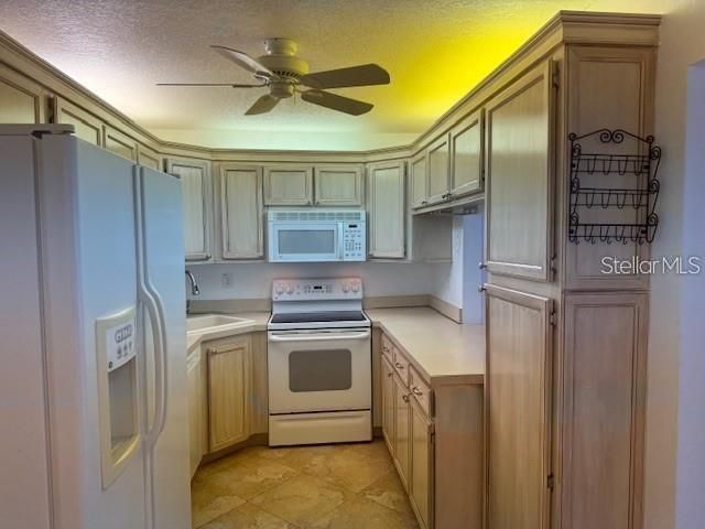 В аренду: $1,500 (2 спален, 2 ванн, 964 Квадратных фут)