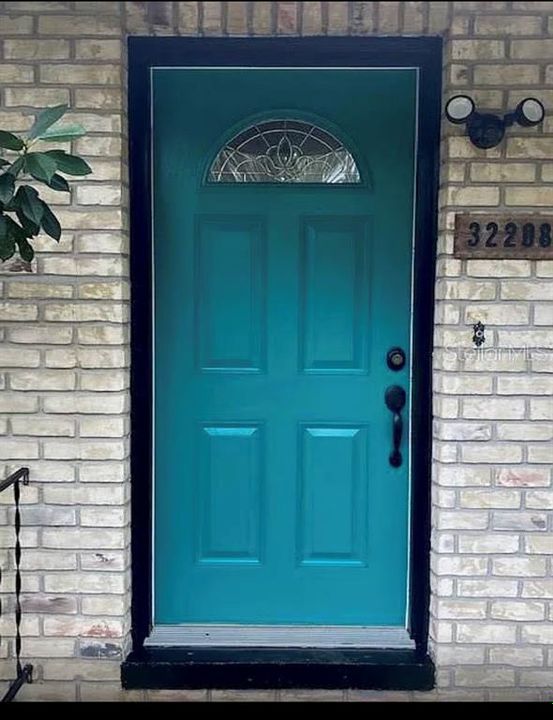 For Sale: $249,500 (3 beds, 1 baths, 1196 Square Feet)