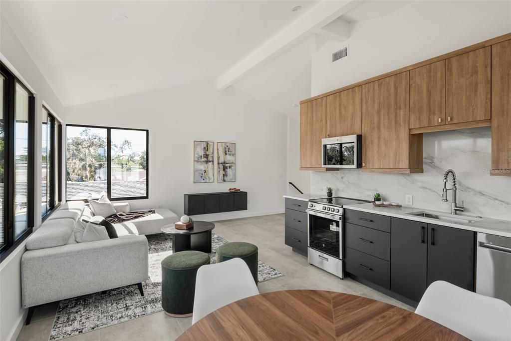 待售: $975,000 (3 贝兹, 3 浴室, 1875 平方英尺)